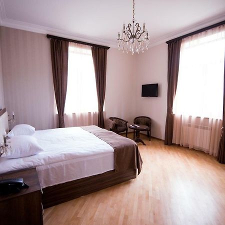 Royal Palace Hotel Ванадзор Екстериор снимка